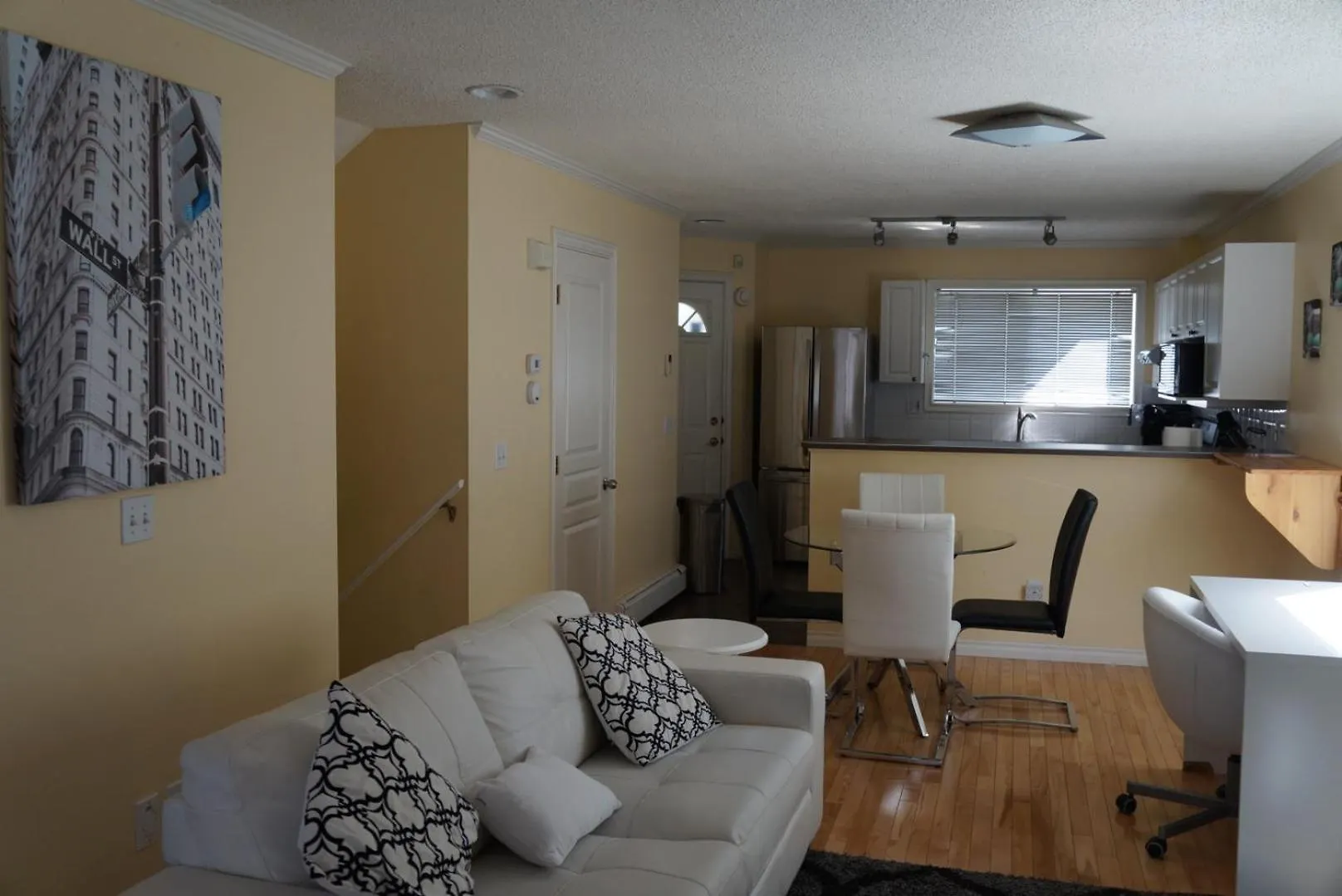 Holiday home Contemporary Comfort In Vancouver'S Downtown Hub